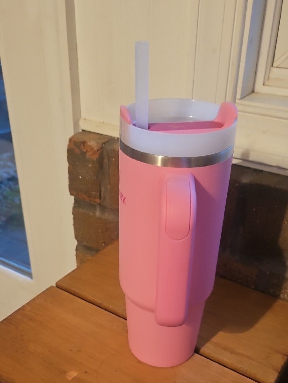 Stanley Pink 30 OZ Tumbler - Picture 3 of 7